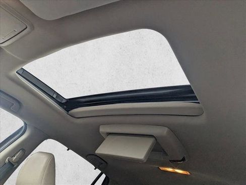 Used 2020 Honda Pilot Touring image 18