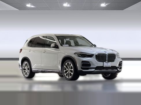 Used 2023 BMW X5 sDrive40i w/ Climate Comfort Package RWD image 7