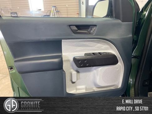 Used 2025 Ford Maverick XLT w/ Equipment Group 301A AWD/4WD image 11