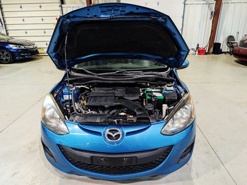 Used 2012 MAZDA MAZDA2 Sport image 41