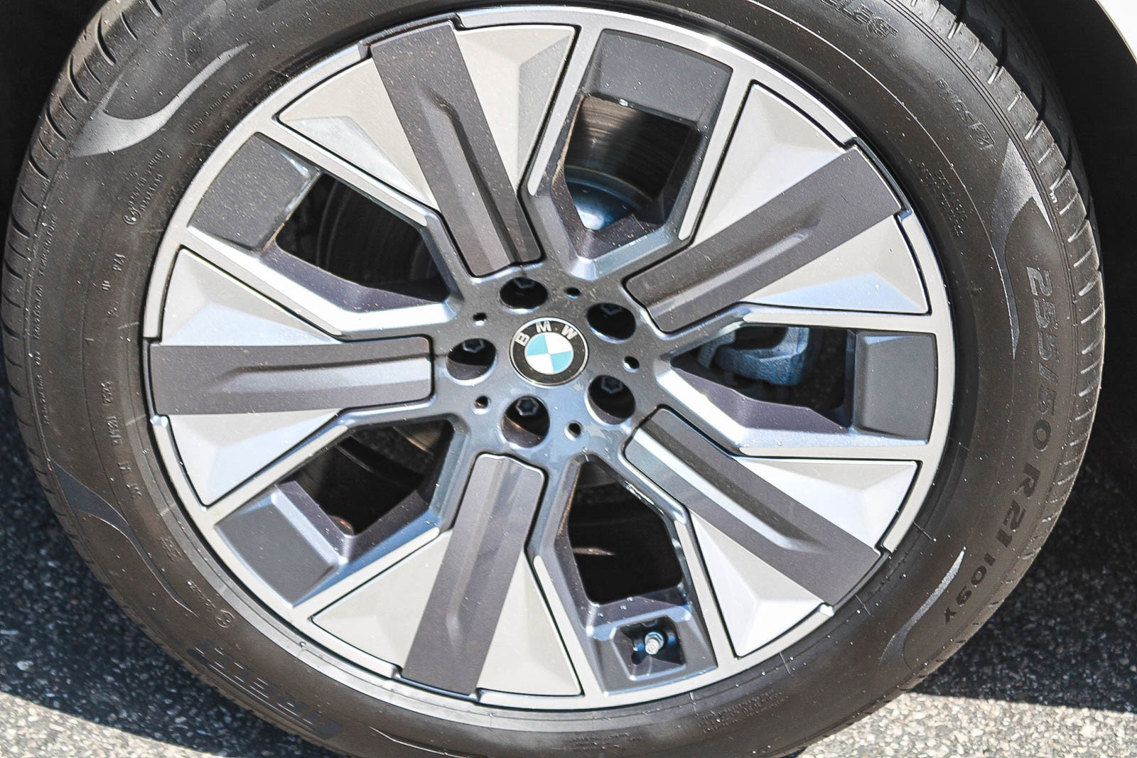 Certified 2026 BMW iX xDrive45 AWD/4WD image 11