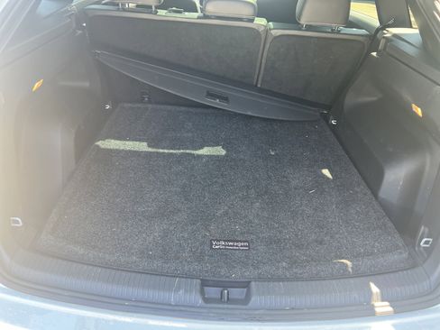 Used 2022 Volkswagen Atlas Cross Sport SE w/ Panoramic Sunroof Package image 31