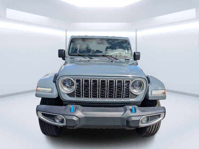 Used 2024 Jeep Wrangler Unlimited Sahara AWD/4WD image 8