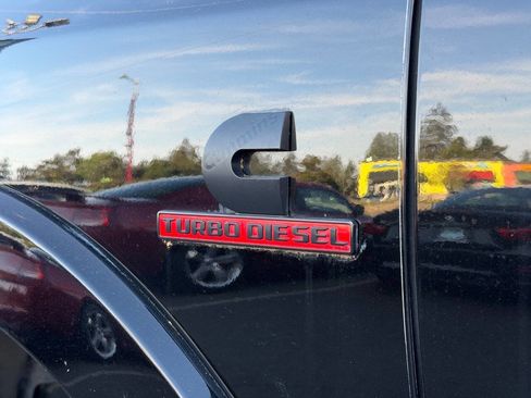 Used 2020 RAM 3500 Laramie w/ Night Edition AWD/4WD image 38