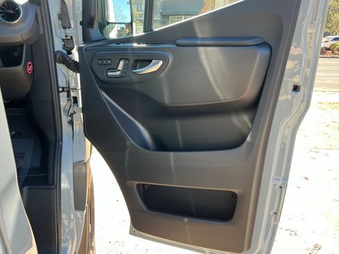 New 2026 Mercedes-Benz Sprinter 2500 image 21