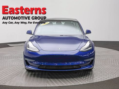 Used 2021 Tesla Model 3 AWD/4WD image 2
