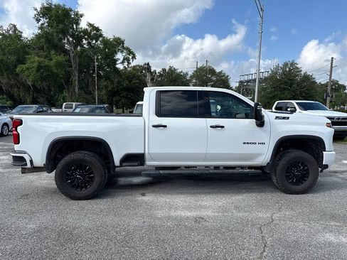 Used 2024 Chevrolet Silverado 2500 LTZ w/ LTZ Plus Package AWD/4WD image 3