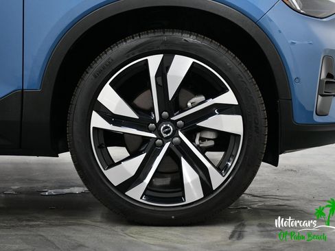 Used 2025 Volvo XC40 B5 Ultra w/ Protection Package Premier AWD/4WD image 21