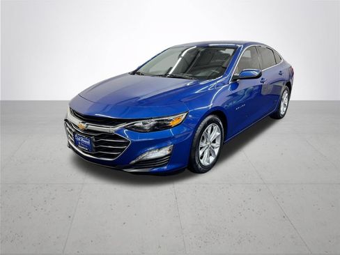 Used 2023 Chevrolet Malibu LT FWD image 2