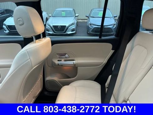Used 2023 Mercedes-Benz GLB 250 image 15