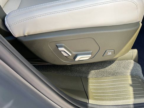 Certified 2025 Hyundai Santa Fe Calligraphy FWD image 20