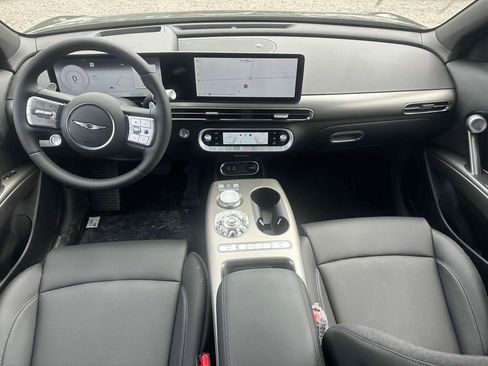 New 2025 Genesis GV60 Advanced AWD/4WD image 10