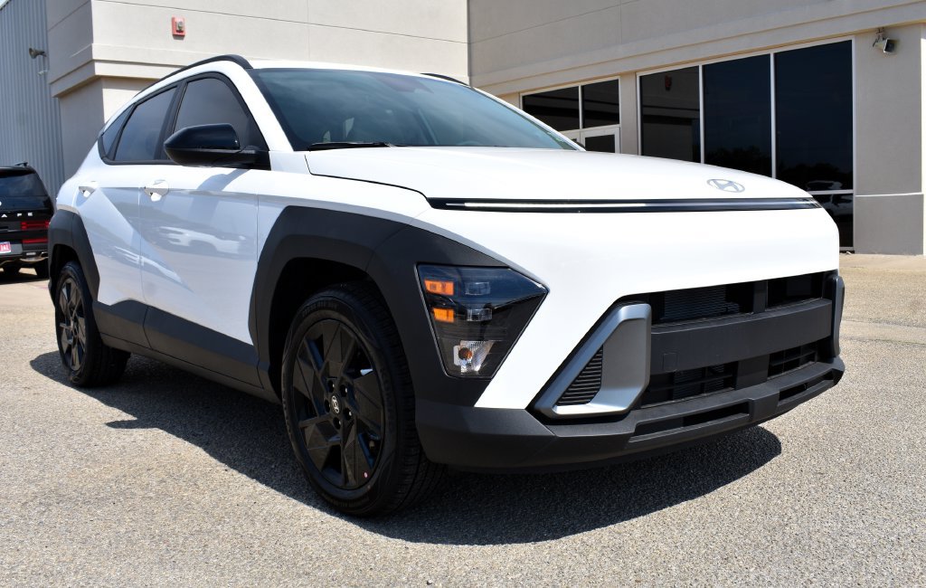 New 2027 Hyundai Kona SEL Sport FWD image 7