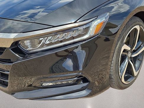 Used 2020 Honda Accord Sport image 9