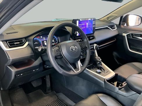 Used 2023 Toyota RAV4 Limited AWD/4WD image 18