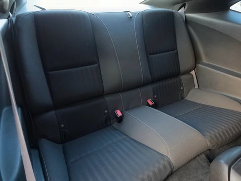 Used 2015 Chevrolet Camaro LS RWD image 33