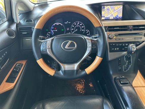 Used 2015 Lexus RX 450h FWD image 16