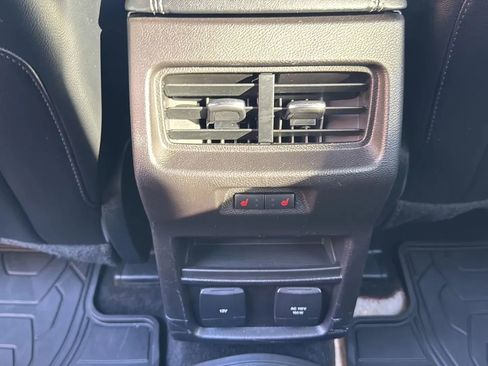 Used 2015 Ford Edge Titanium w/ Equipment Group 302A image 29