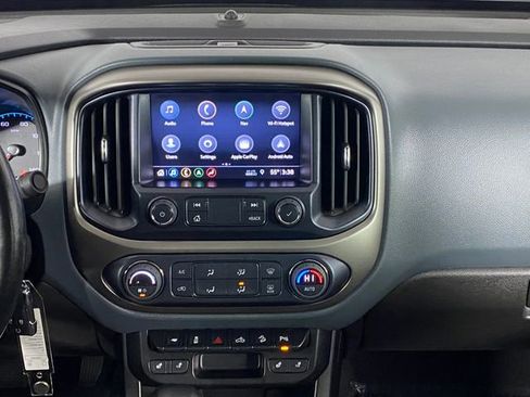 Certified 2022 Chevrolet Colorado Z71 w/ Z71 Midnight Edition image 19