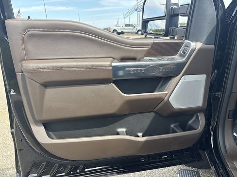 New 2026 Ford F350 King Ranch w/ Chrome Package AWD/4WD image 27