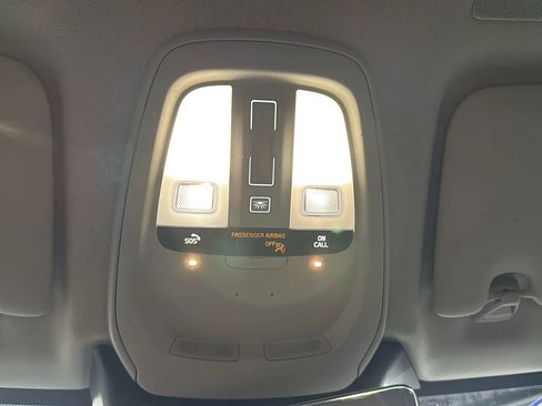 Used 2022 Volvo XC60 T8 Inscription w/ Advanced Package image 27