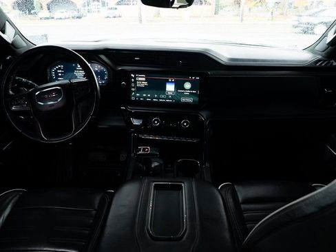 Used 2022 GMC Sierra 1500 AT4X image 8