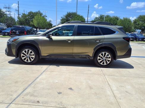 Certified 2024 Subaru Outback Premium AWD/4WD image 22