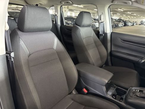Used 2025 Honda CR-V LX image 26