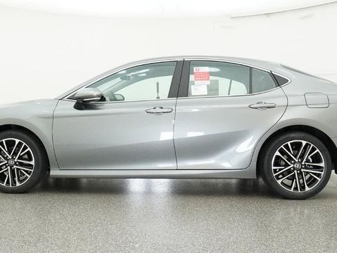 New 2026 Toyota Camry XLE image 3