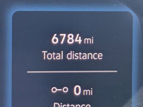 Used 2025 Volkswagen Golf R Black Edition image 29