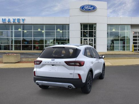 New 2026 Ford Escape SE image 8