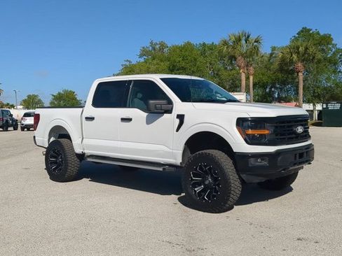 Used 2025 Ford F150 XLT w/ Equipment Group 301A Standard AWD/4WD image 2