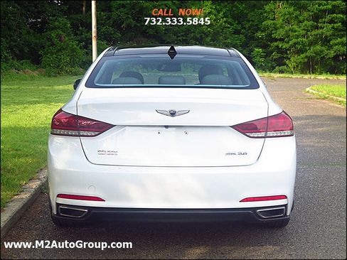 Used 2015 Hyundai Genesis 3.8 w/ Option Group 02 image 22