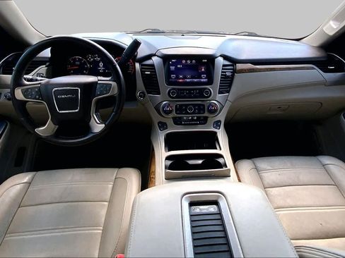 Used 2015 GMC Yukon Denali w/ Open Road Package AWD/4WD image 15