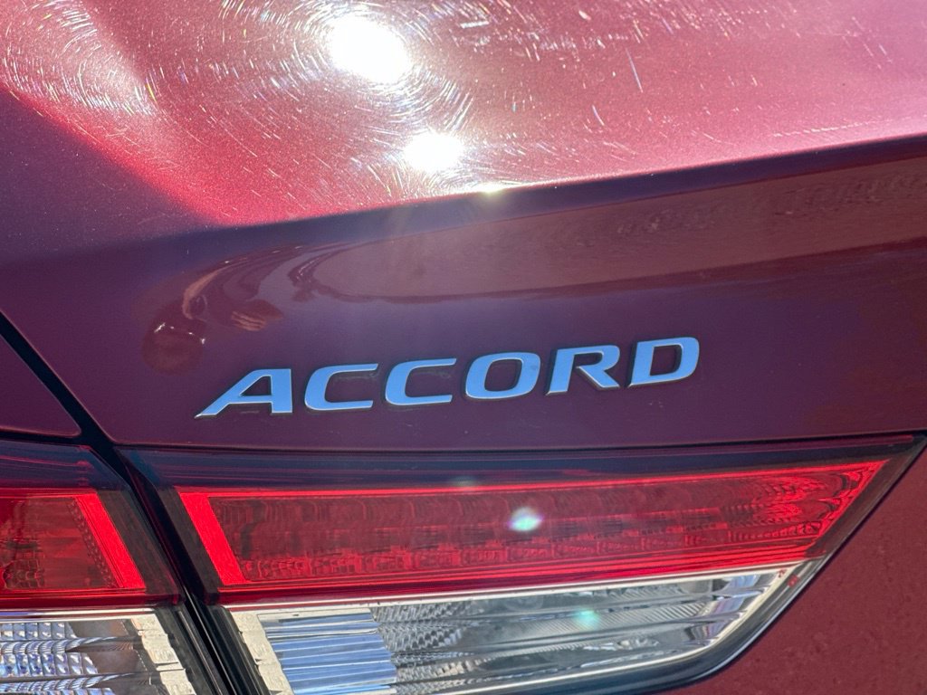 Used 2018 Honda Accord LX image 4