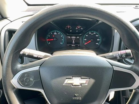 Used 2021 Chevrolet Colorado W/T w/ WT Convenience Package image 17