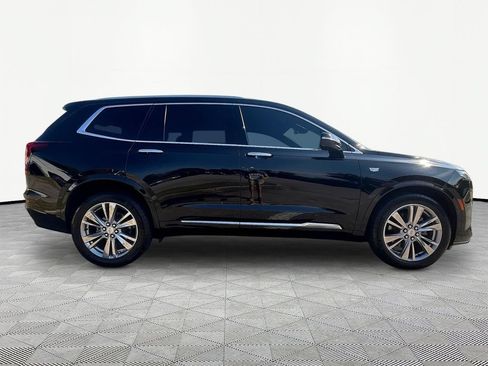 Used 2023 Cadillac XT6 Premium Luxury AWD/4WD image 5