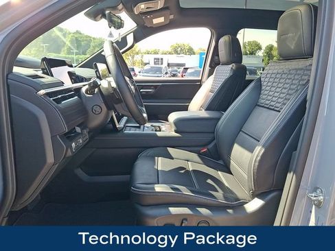 Used 2026 GMC Sierra EV Denali AWD/4WD image 2