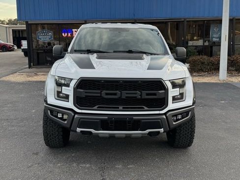 Used 2018 Ford F150 Raptor image 3