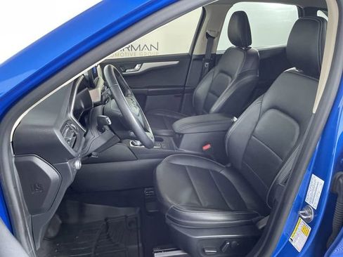 Used 2020 Ford Escape SEL image 19