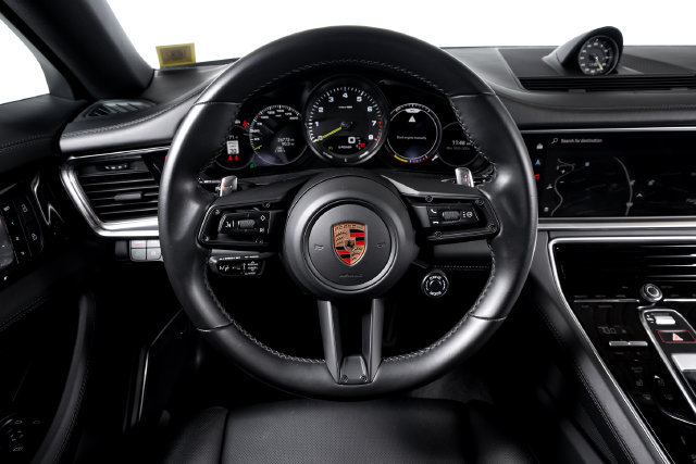 Used 2023 Porsche Panamera 4S w/ Premium Package AWD/4WD image 39