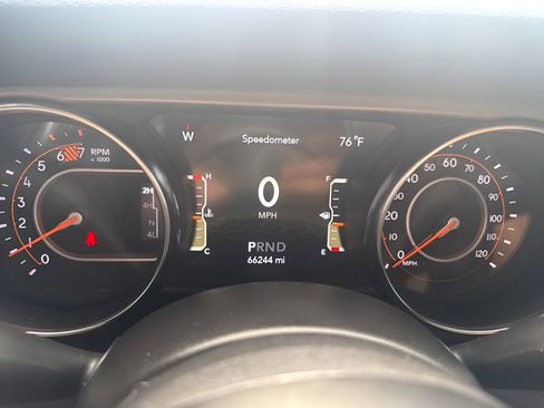 Used 2021 Jeep Wrangler Unlimited Sport AWD/4WD image 19