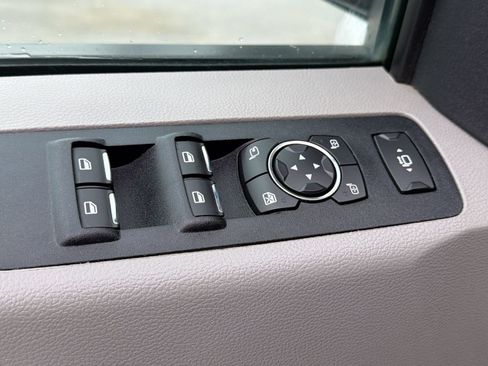 Used 2020 Ford F250 XLT w/ XLT Premium Package AWD/4WD image 14