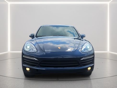 Used 2013 Porsche Cayenne S AWD/4WD image 8