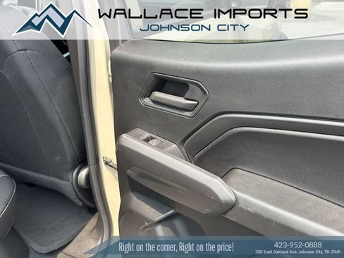 Used 2024 Chevrolet Colorado Trail Boss w/ Advanced Trailering Package AWD/4WD image 40