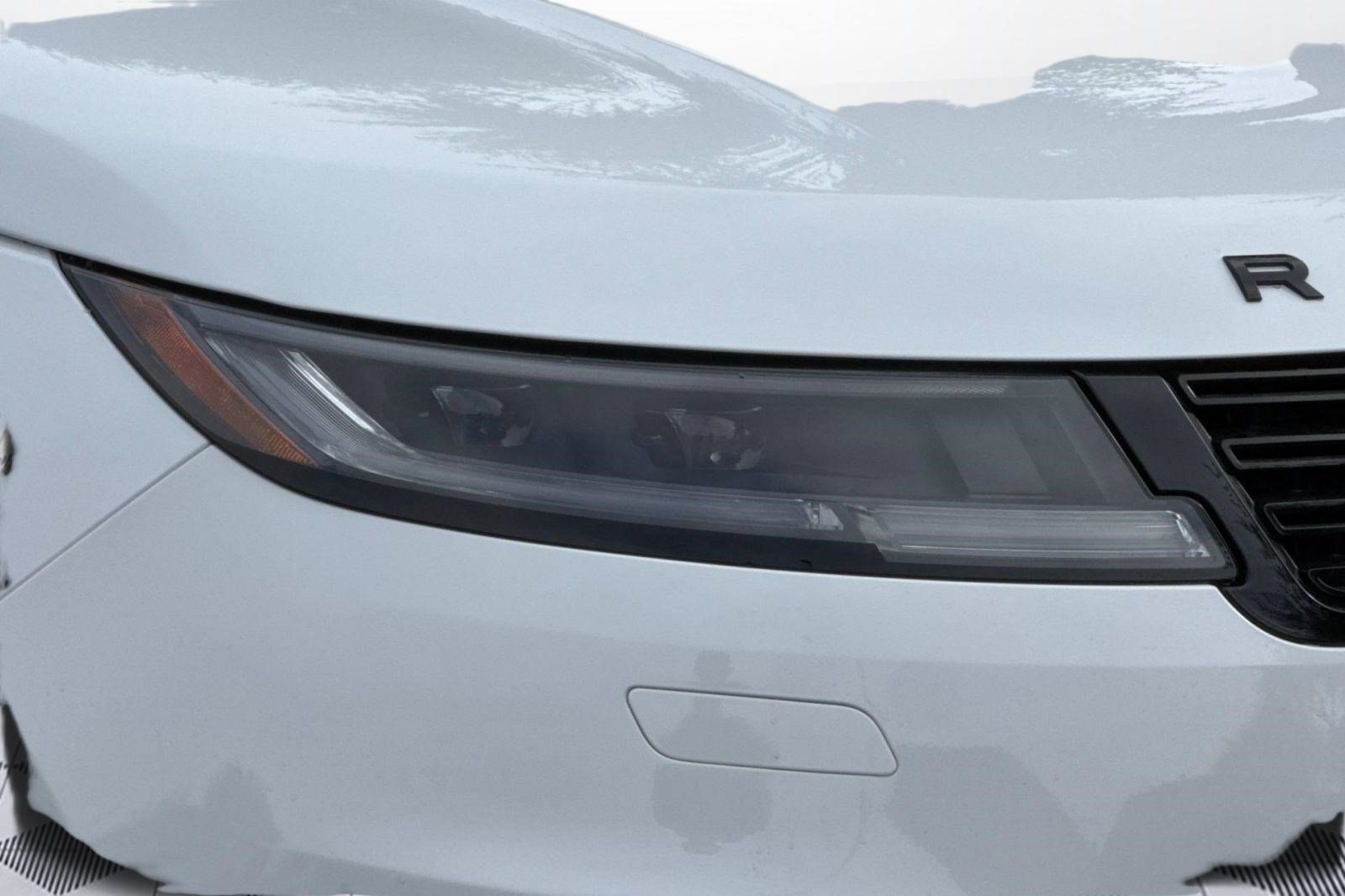 New 2026 Land Rover Range Rover Sport SE AWD/4WD image 12