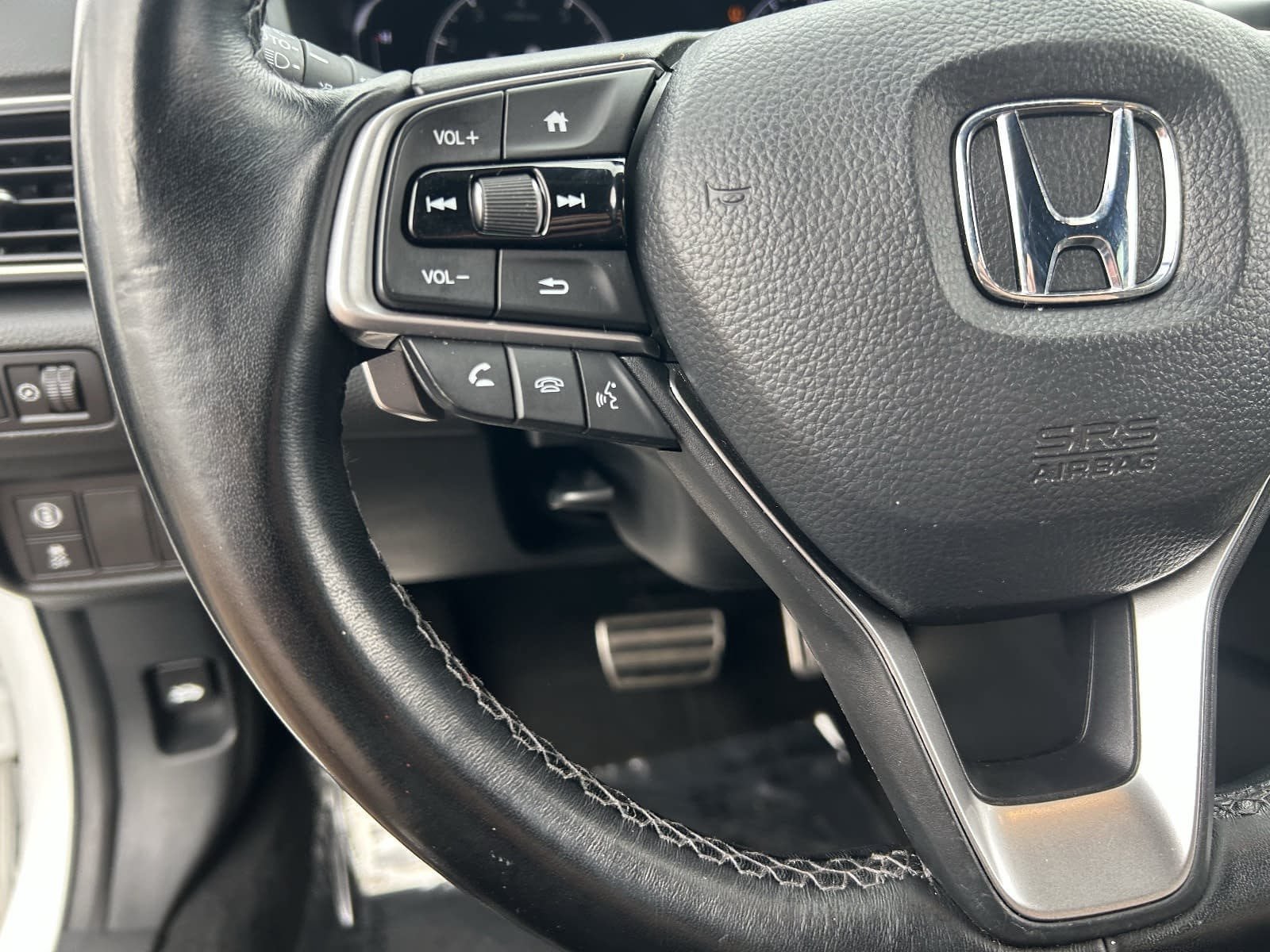 Used 2022 Honda Accord Sport image 27