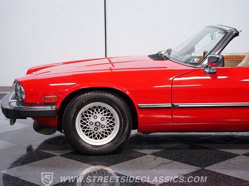Used 1991 Jaguar XJS V12 Convertible RWD image 19