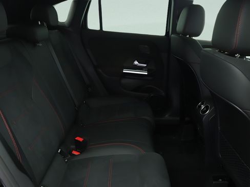 Certified 2026 Mercedes-Benz GLA 250 image 29