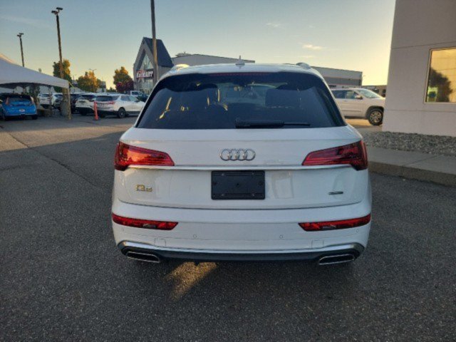 Used 2024 Audi Q5 2.0T Premium Plus w/ Premium Plus Package AWD/4WD image 12